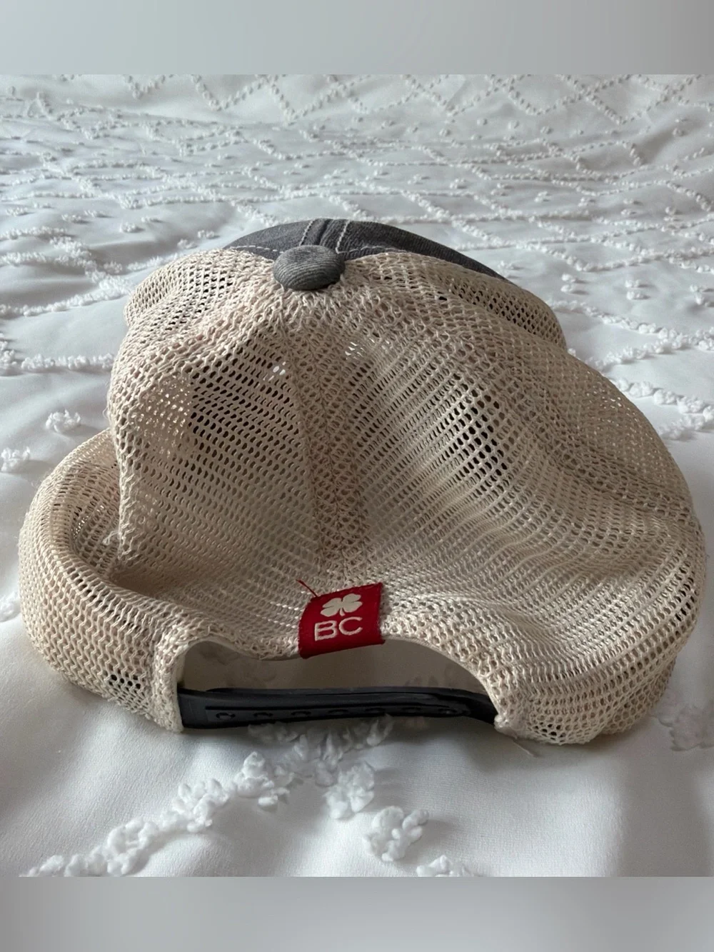 Black Clover Trucker Hat Gray Red One Size Topgolf Live Lucky Mesh Snapback Cap