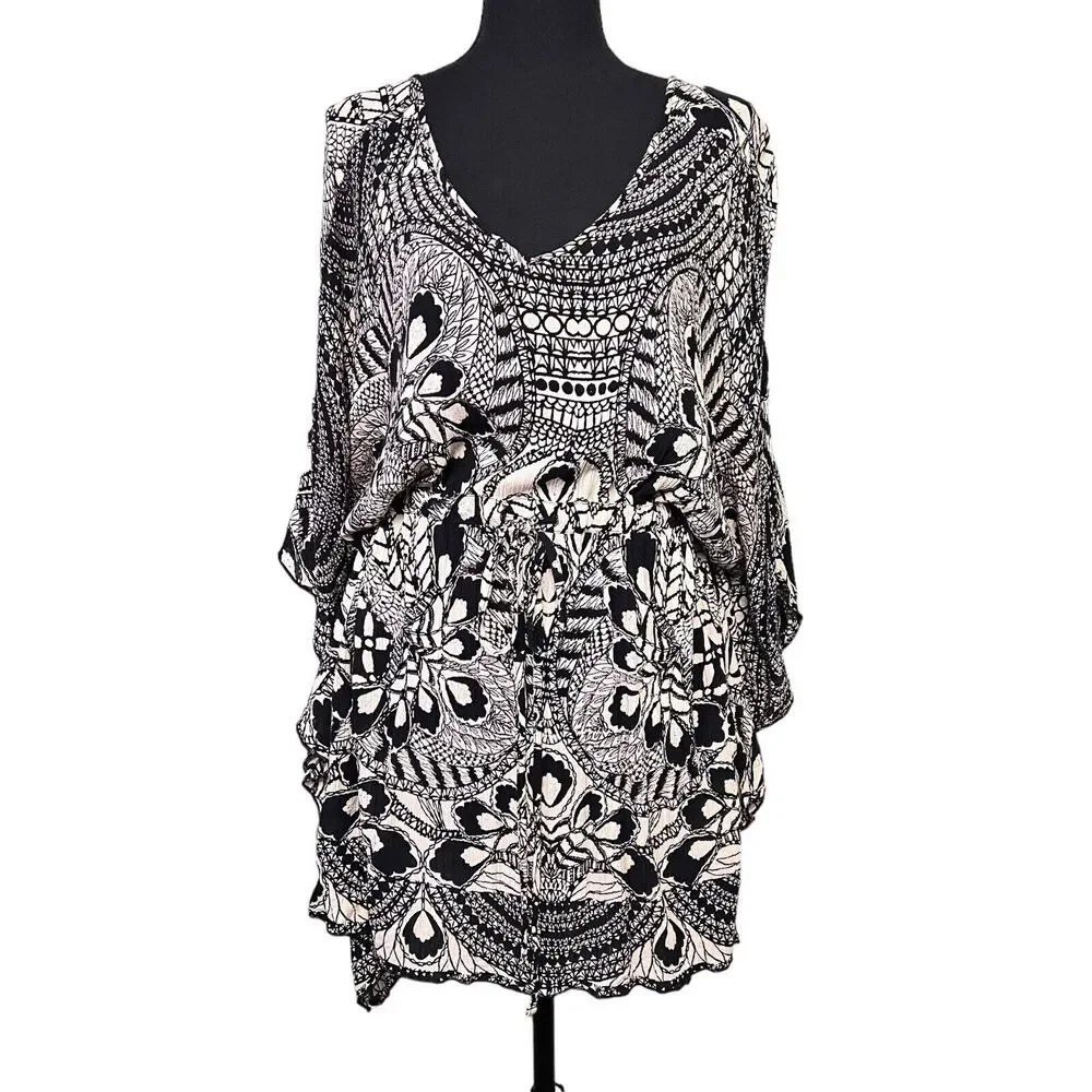 Angie Size M Black/Ivory Beach Cover Up Tie Draw‎ Waist V-neck Poncho Style