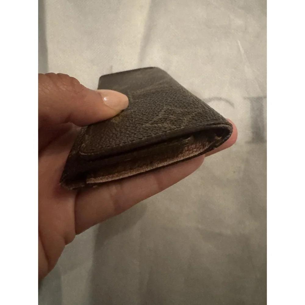 Authentic Vintage Louis Vuitton Monogram 4‎ Key Holder Case Made in France