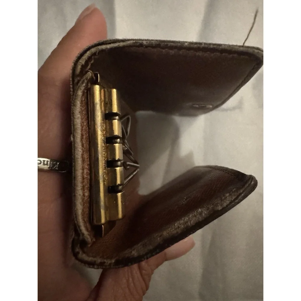 Authentic Vintage Louis Vuitton Monogram 4‎ Key Holder Case Made in France