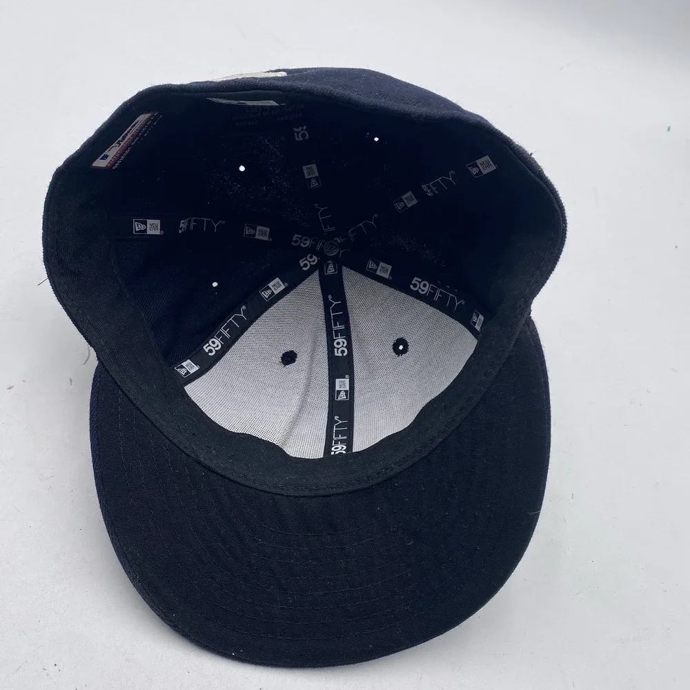 New York Yankees‎ Hat New Era 59Fifty Size 7 1/2 Custom Embroidered Cleaned Blue