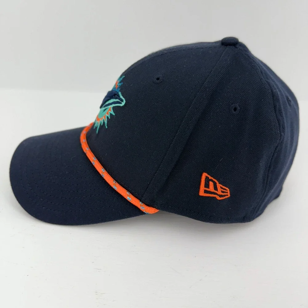 Miami Dolphins 2025 NFL Rivalries Hat Mens M/L Navy Blue Excellent 39THIRTYFited