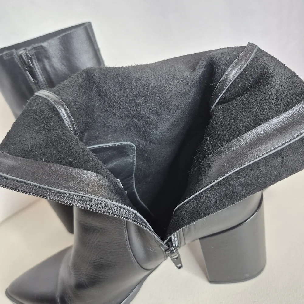 Tony Bianco designed versatility