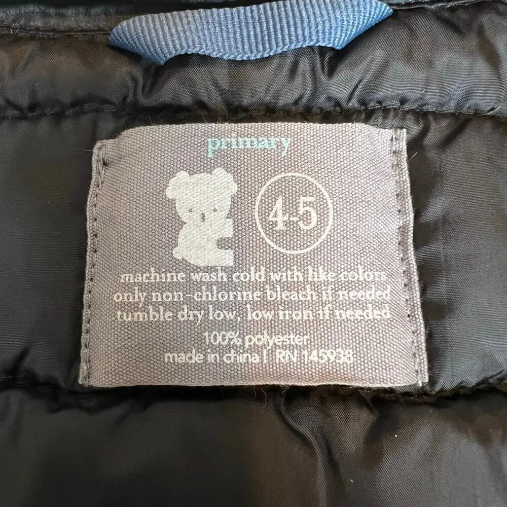 PRIMARY Kids Lightweight Puffer Vest in Black Kids Unisex Size 4-5 year