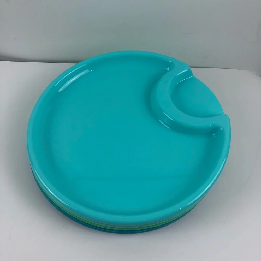 The Pampered Chef Plate Set NWOT