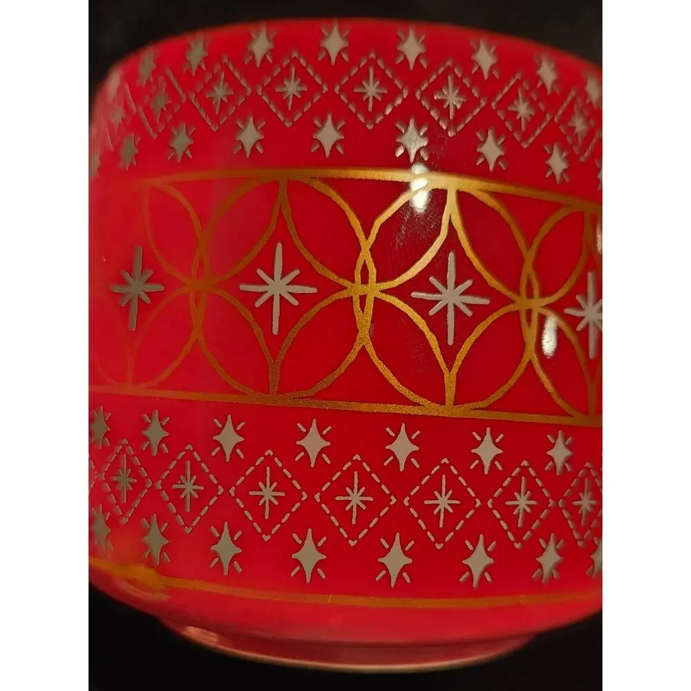 Harry and David Winter Snowflakes Stars‎ Gold Accent Coffee 2 Set Mugs
