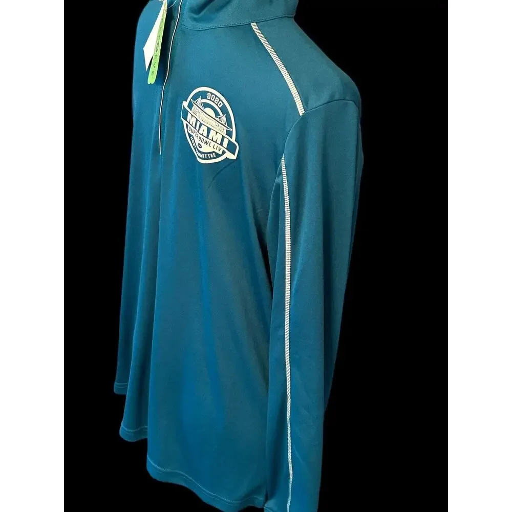 Perry Ellis this medium