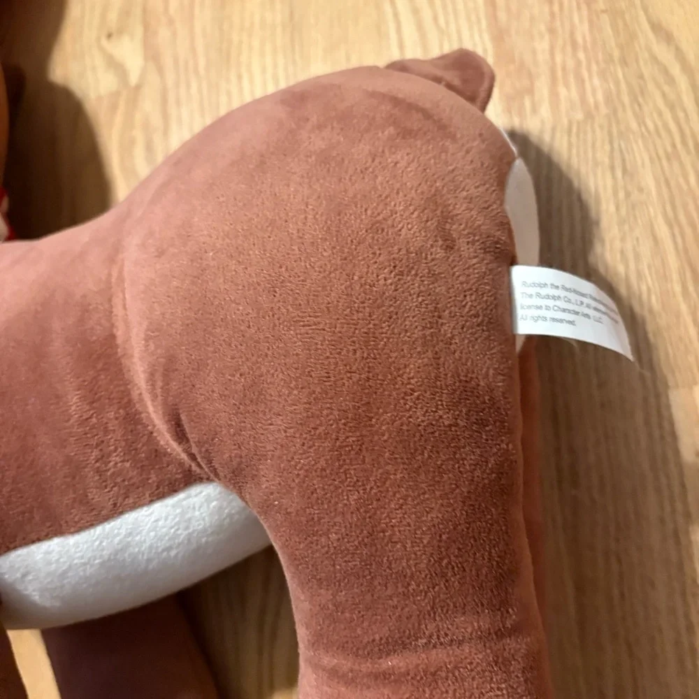 Rudolph The Red Nosed Reindeer bring holiday