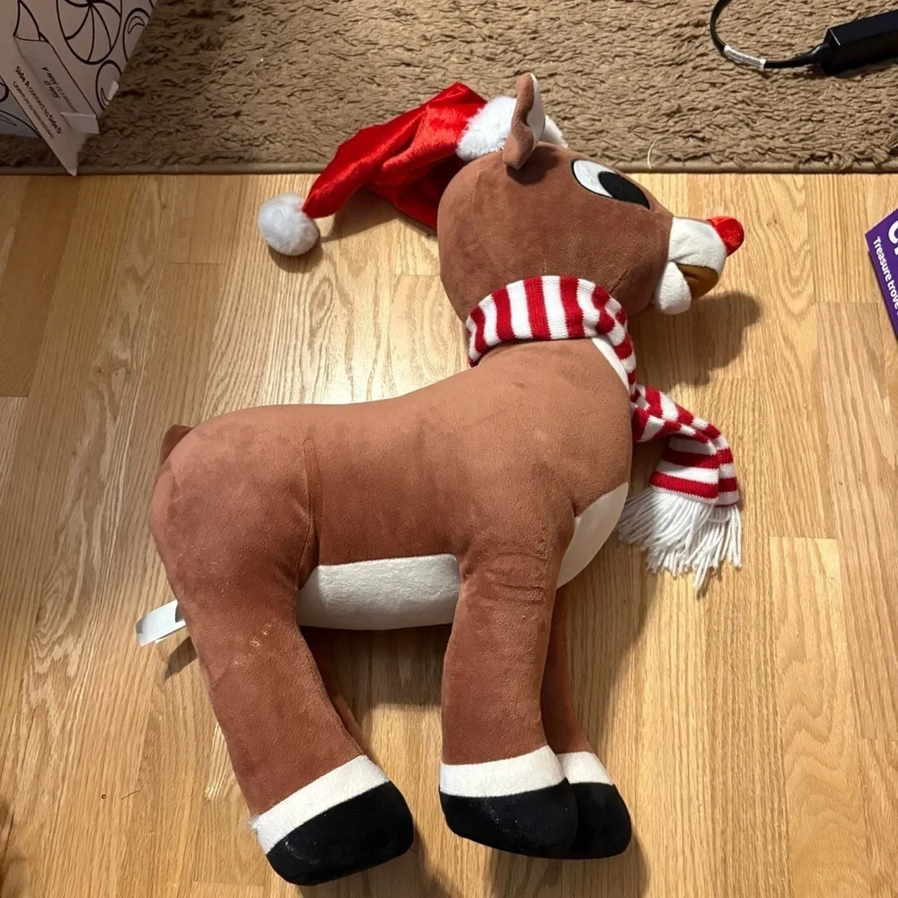 Rudolph The Red Nosed Reindeer bring holiday