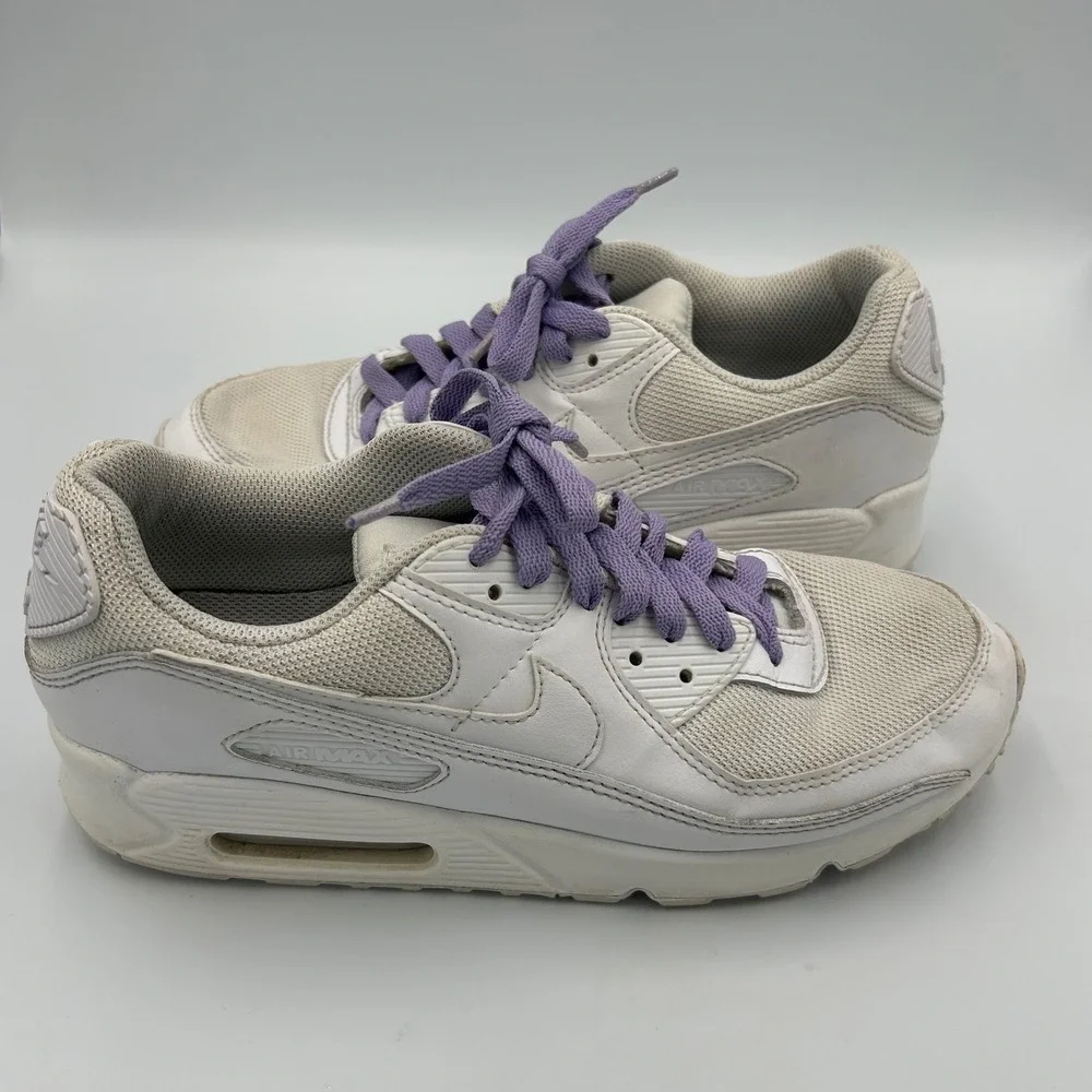 Nike Air Max 90 White Purple Laces Low Top Sneakers Mens 9 Womens‎ 10.5