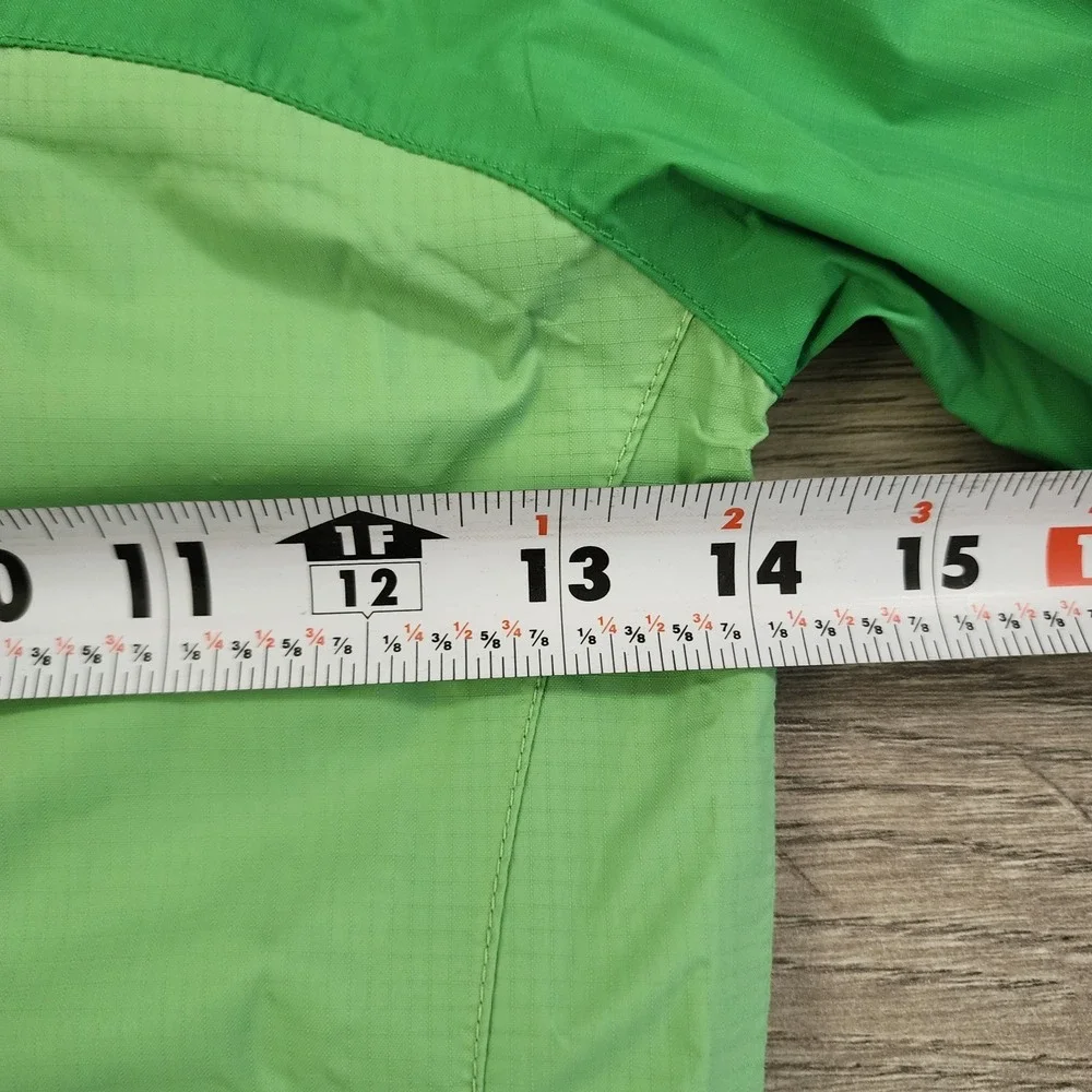 THE NORTH FACE‎ Girls Size XS lightweight hooded Jacket Green Windbreaker