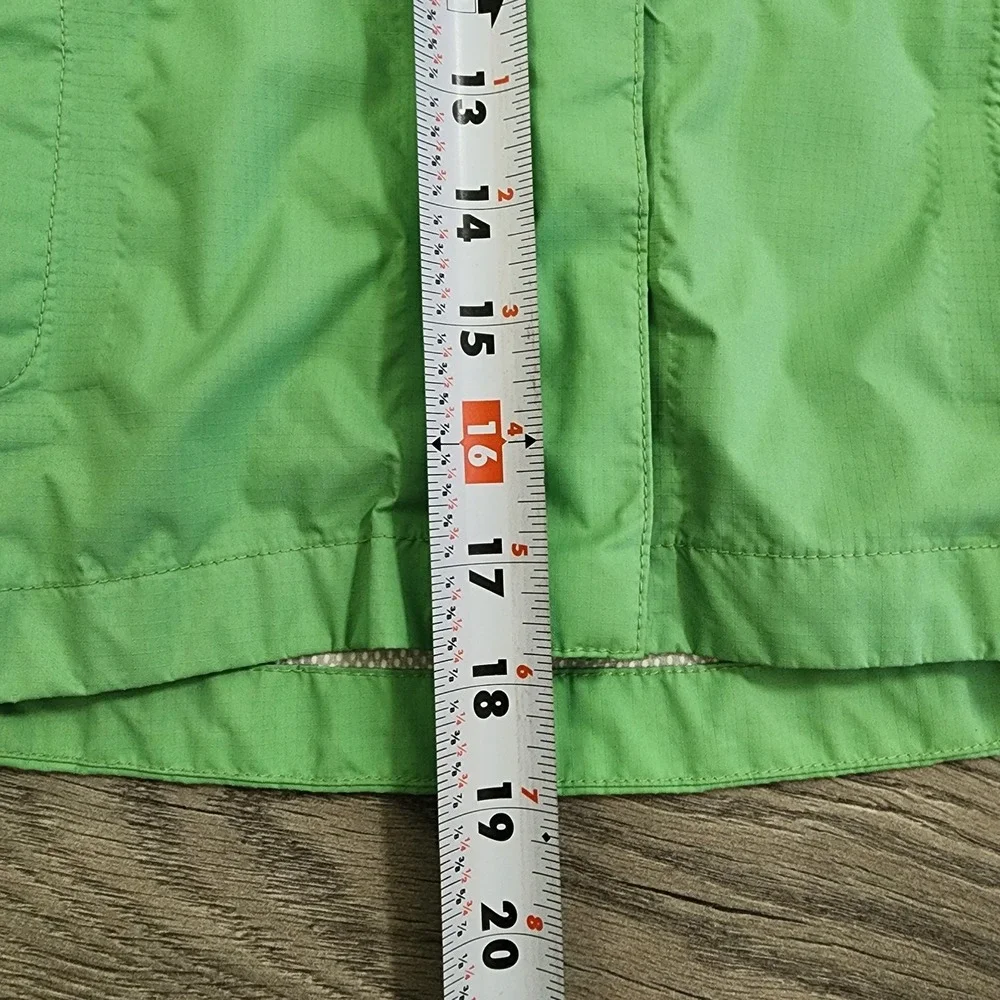 THE NORTH FACE‎ Girls Size XS lightweight hooded Jacket Green Windbreaker