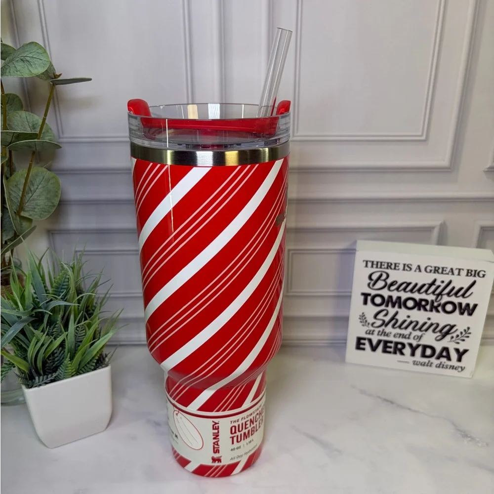 Stanley Candy Cane Twist 40oz Tumbler BNWT