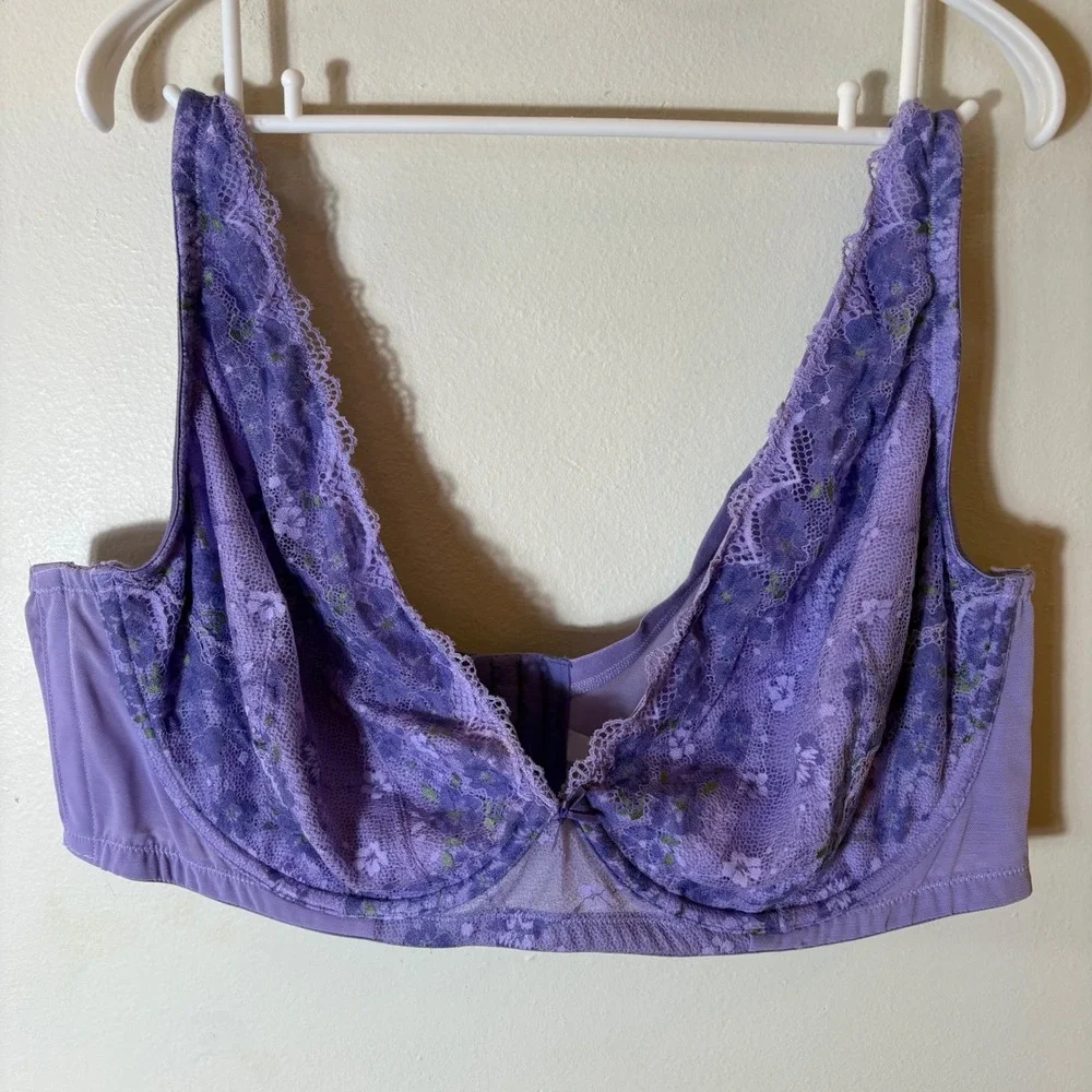 Cacique 46DDD Unlined Plunge‎ Bra Lavender Floral Lace