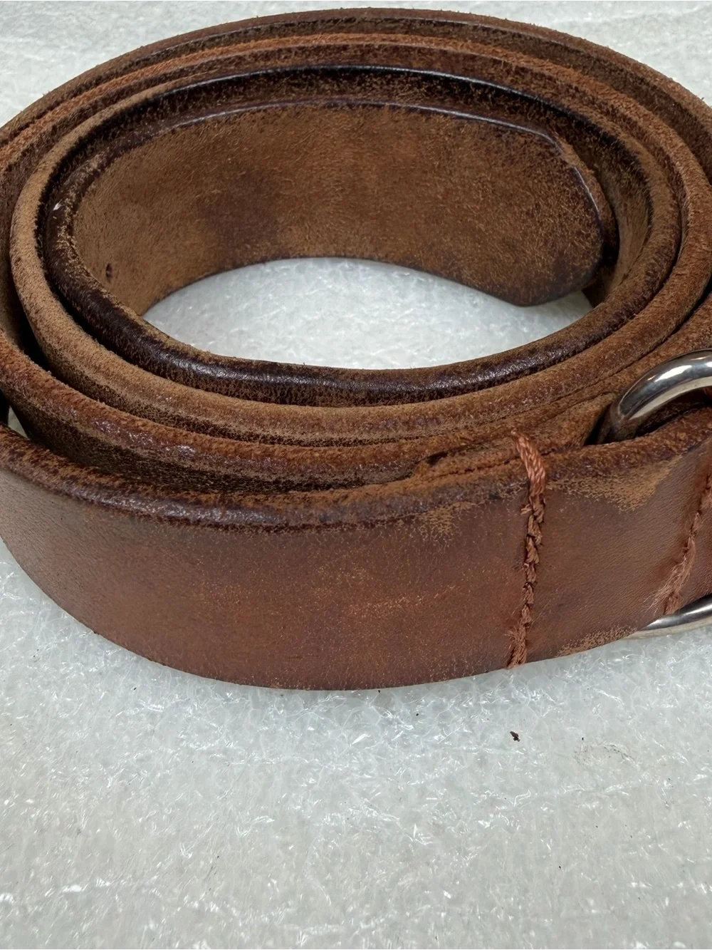 Vintage Polo Ralph Lauren Men’s 38 Brown Leather Clasp And D-Ring Belt note