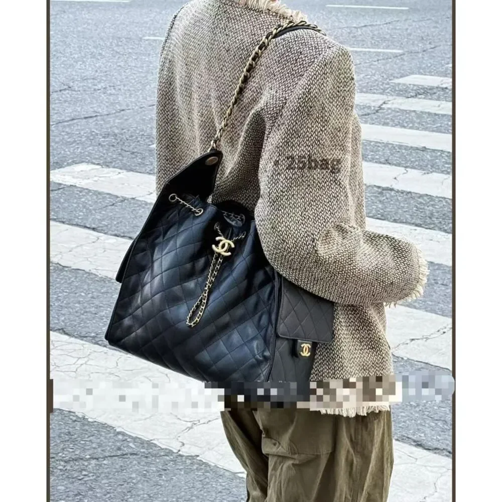 Chanel Women Pre-Loved Bag Very Good Condition