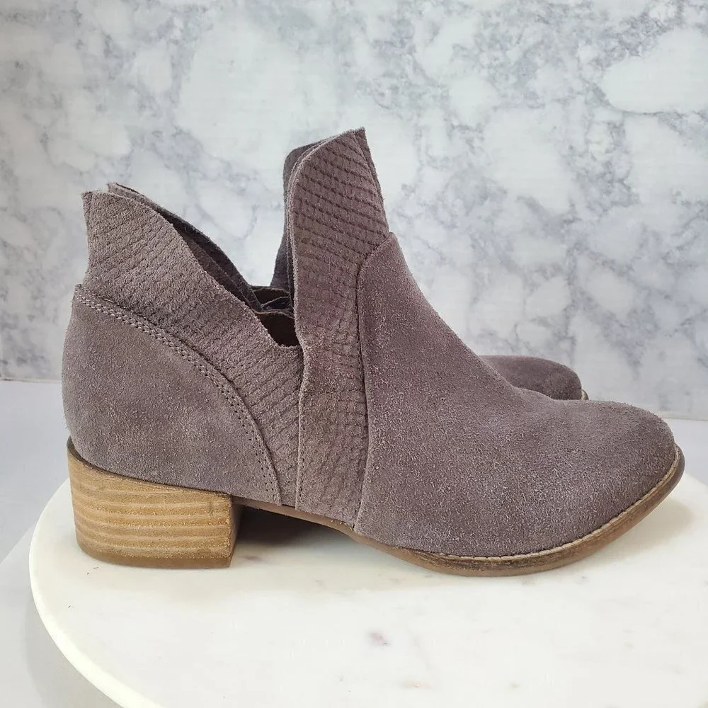 Seychelles score gray