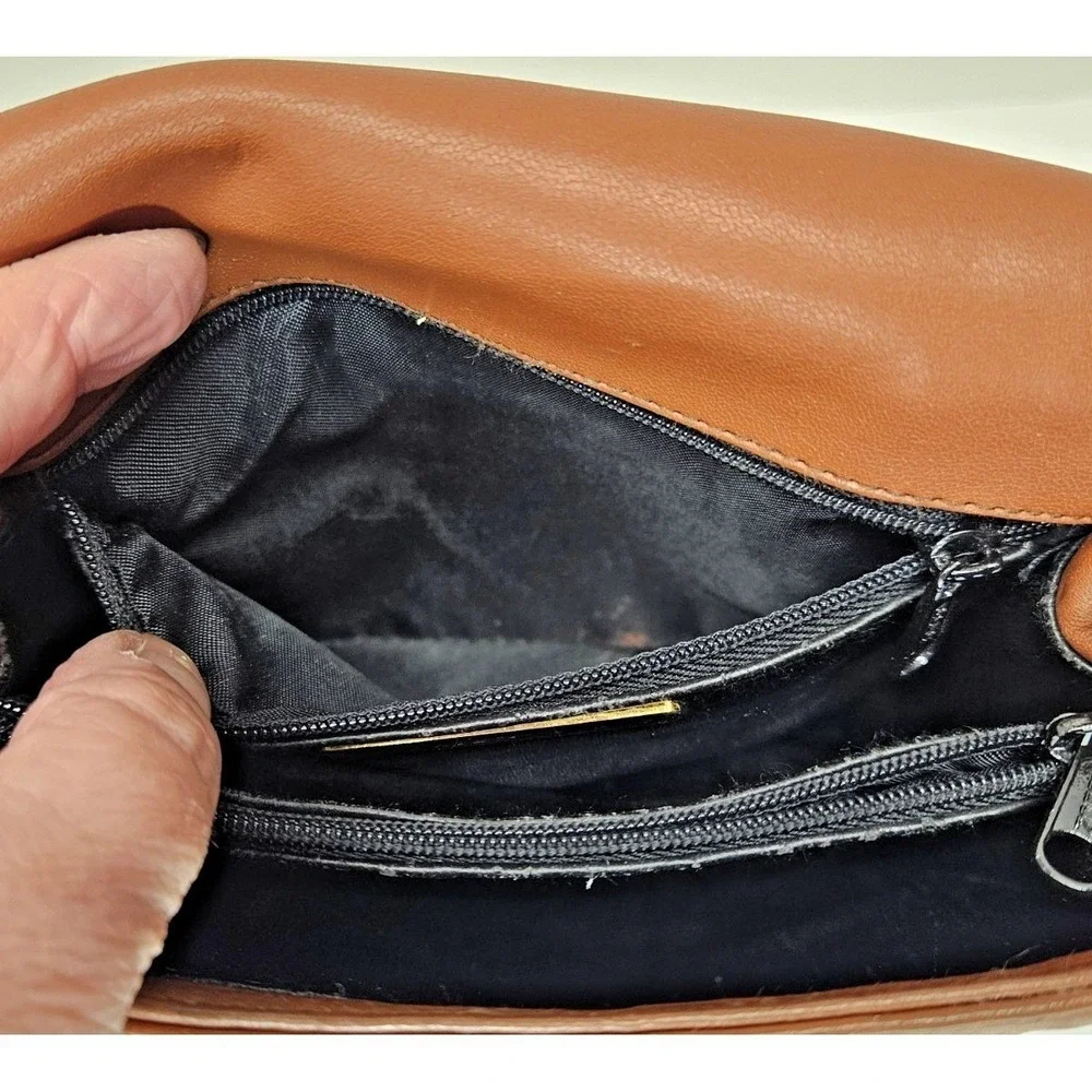 Valerie Stevens wear excellent distressed