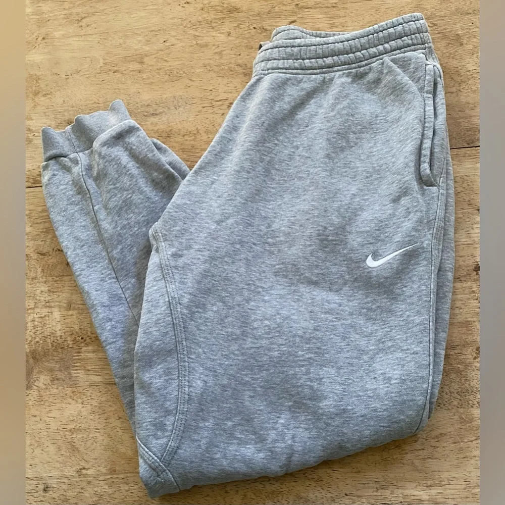Nike men’s size