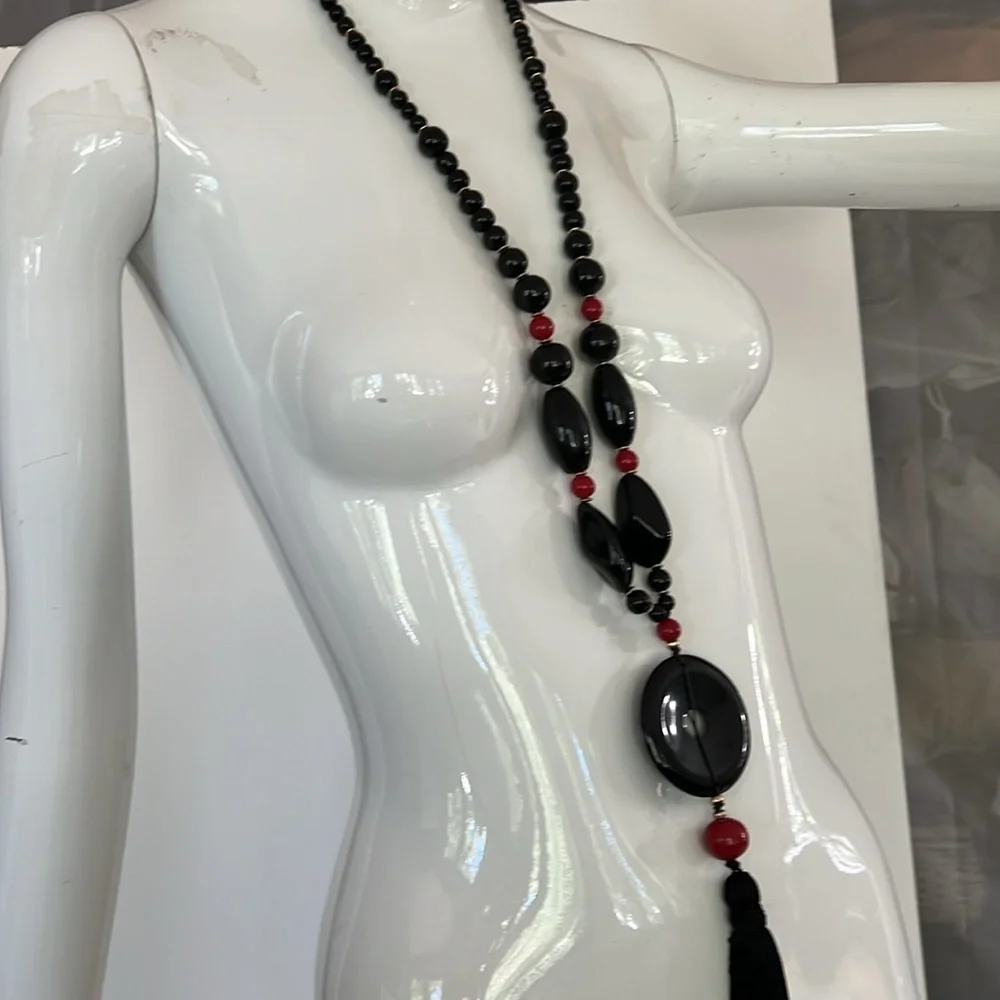N/A necklace black tassel
