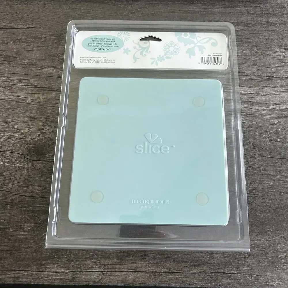 Making Memories embossing official info
