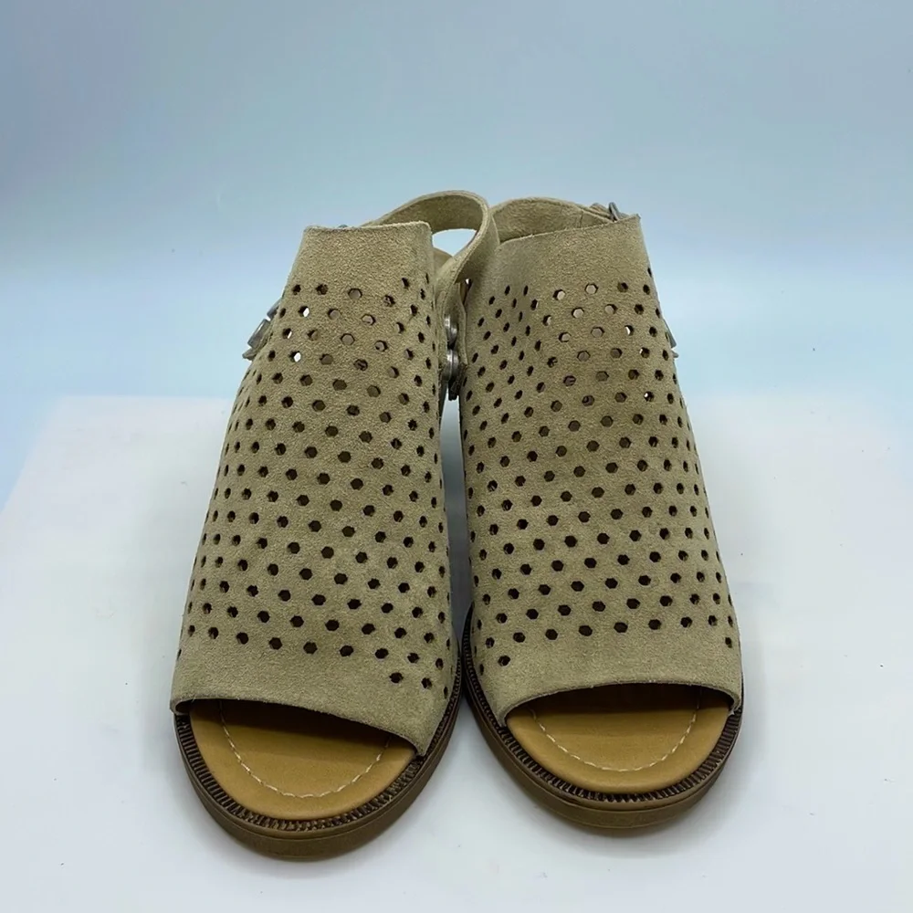Anthropologie nwot perforated