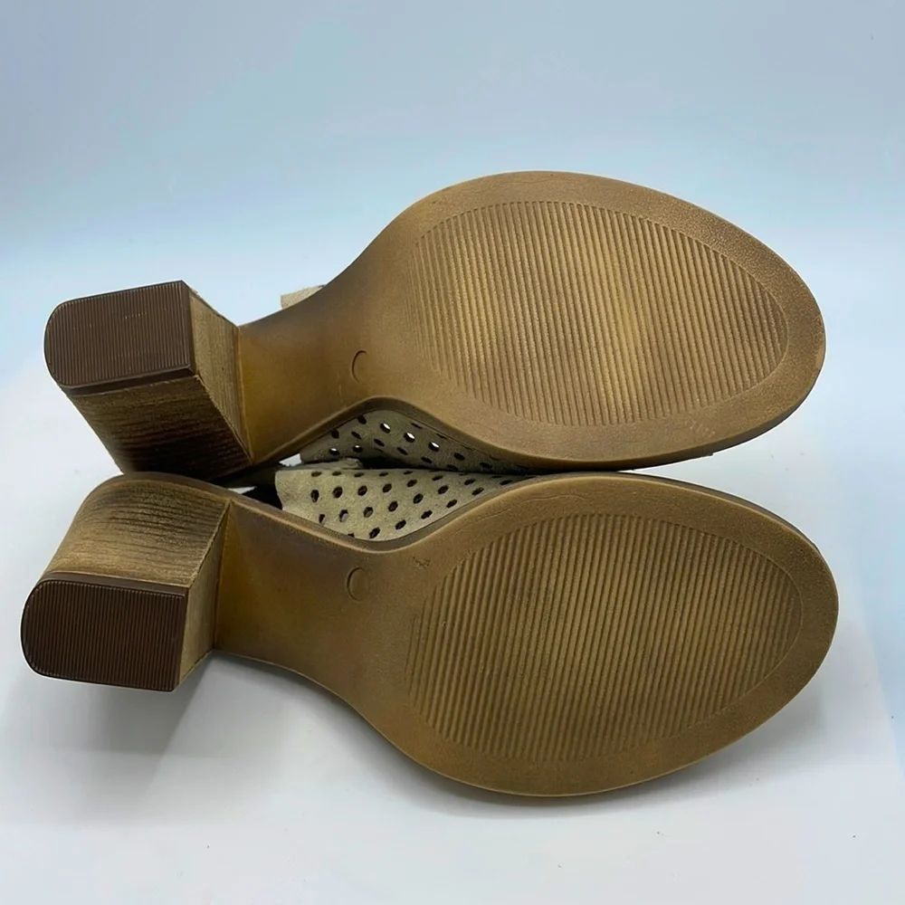 Anthropologie nwot perforated