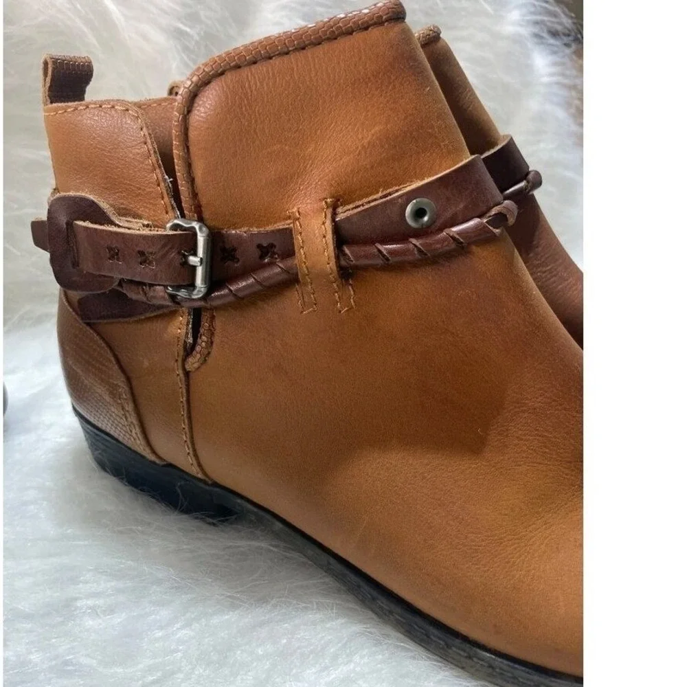 Free People Low Rider Tan Leather Snake Embossed Ankle Boots Womens 9.5‎