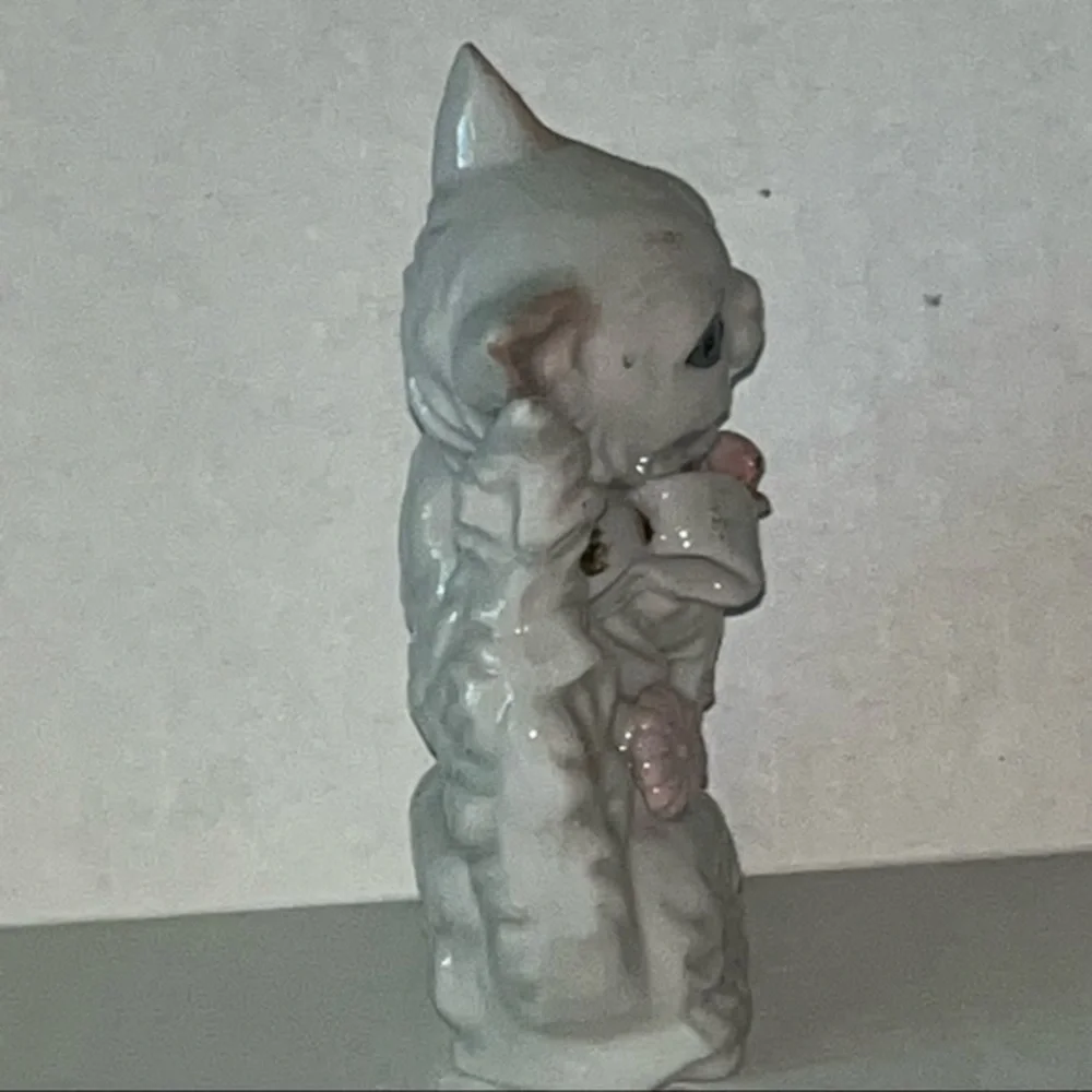 N/A vintage porcelain