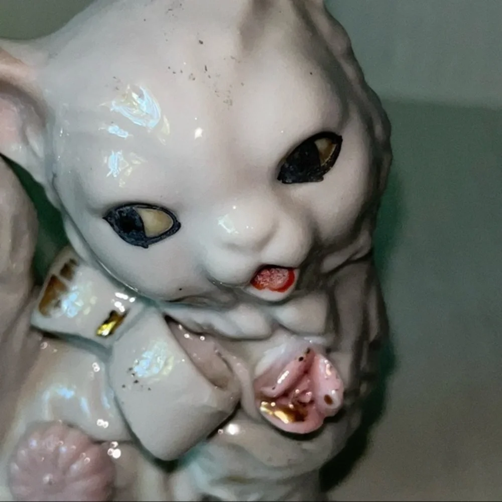 N/A vintage porcelain