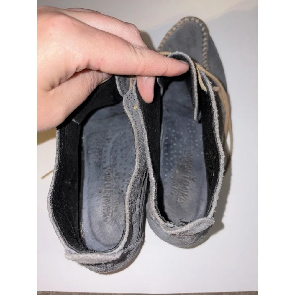 Minnetonka women ankle