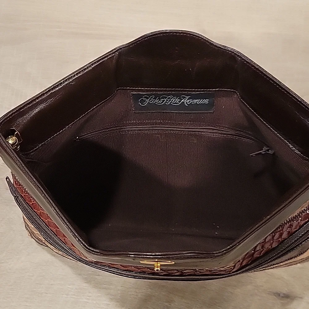 Saks Fifth‎ Avenue Vintage Snakeskin Pattern Clutch Purse 3 shades of brown