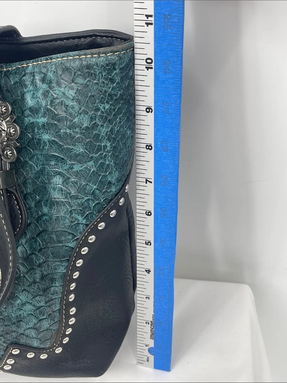 P&G Teal Textured Tote/SHOULDER Bag with Silver Conchos and Buckles