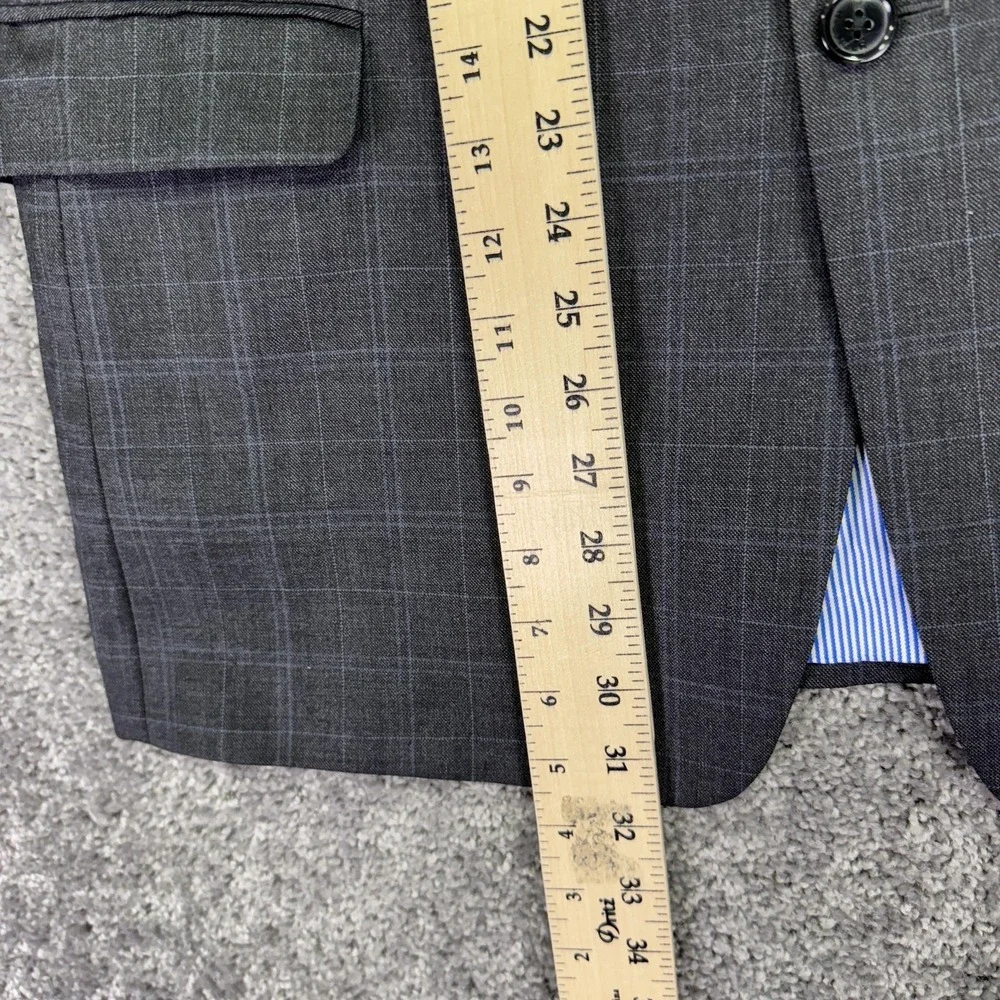 Tommy Hilfiger pre owned
