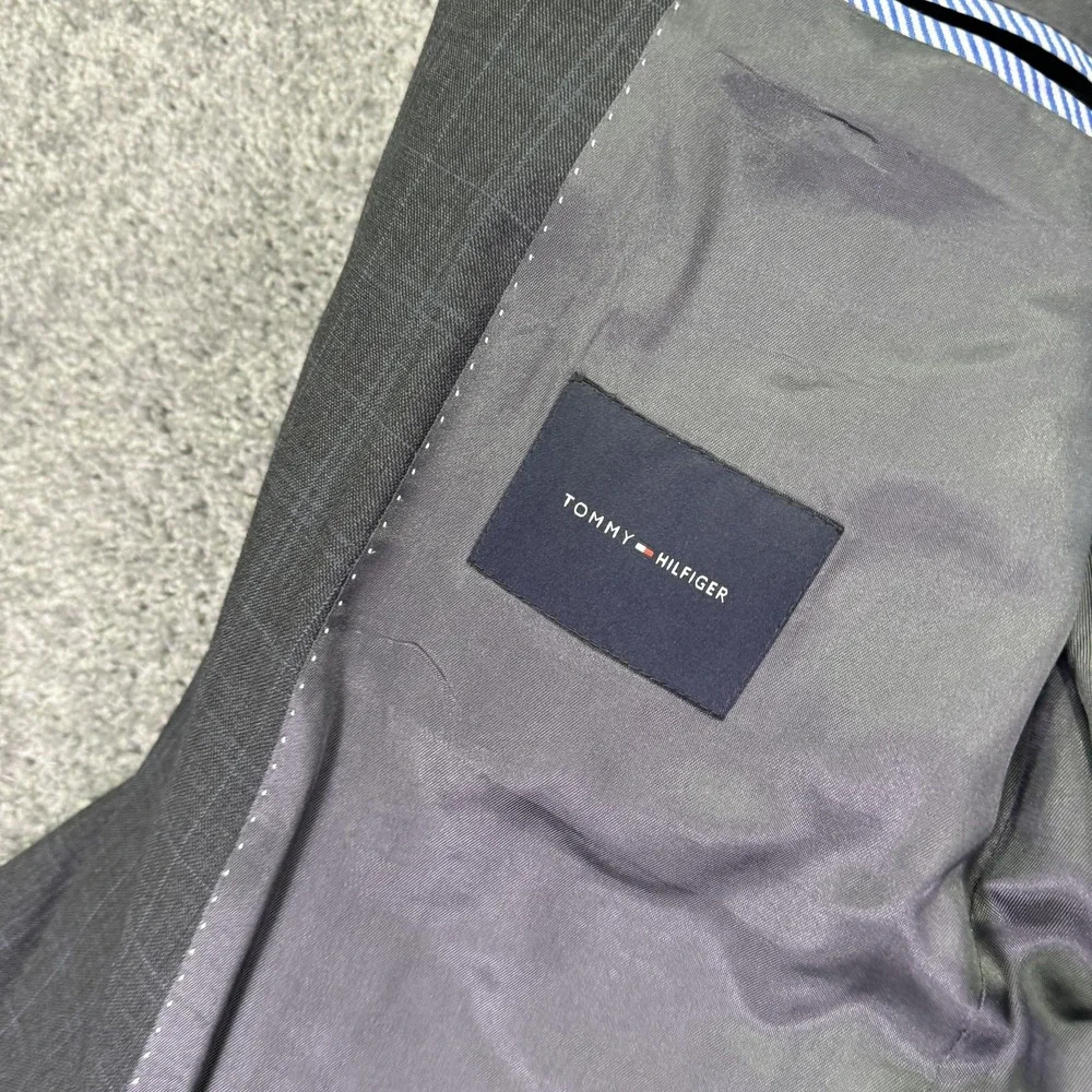 Tommy Hilfiger pre owned