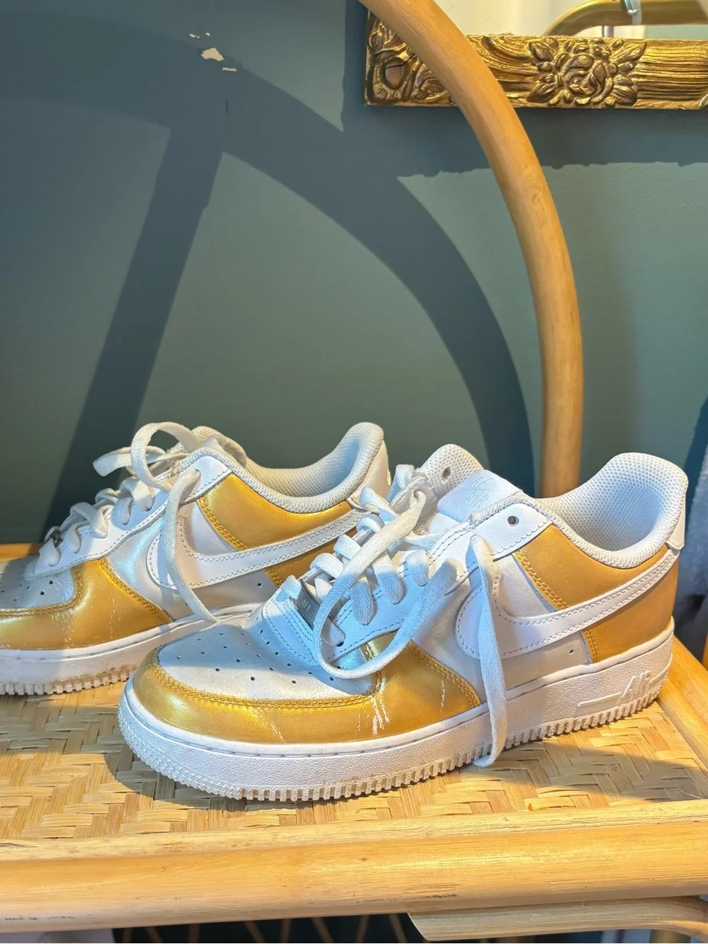 Nike Air Force One  Low Top Sneakers - White & Metallic Gold