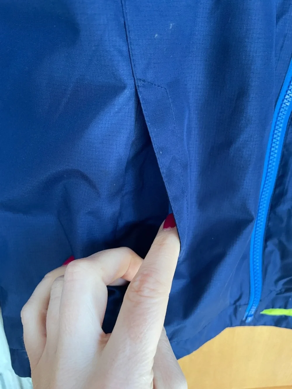 Eddie Bauer Blue Navy Colorblock Hooded Windbreaker Lime Lining Boys L 14/16