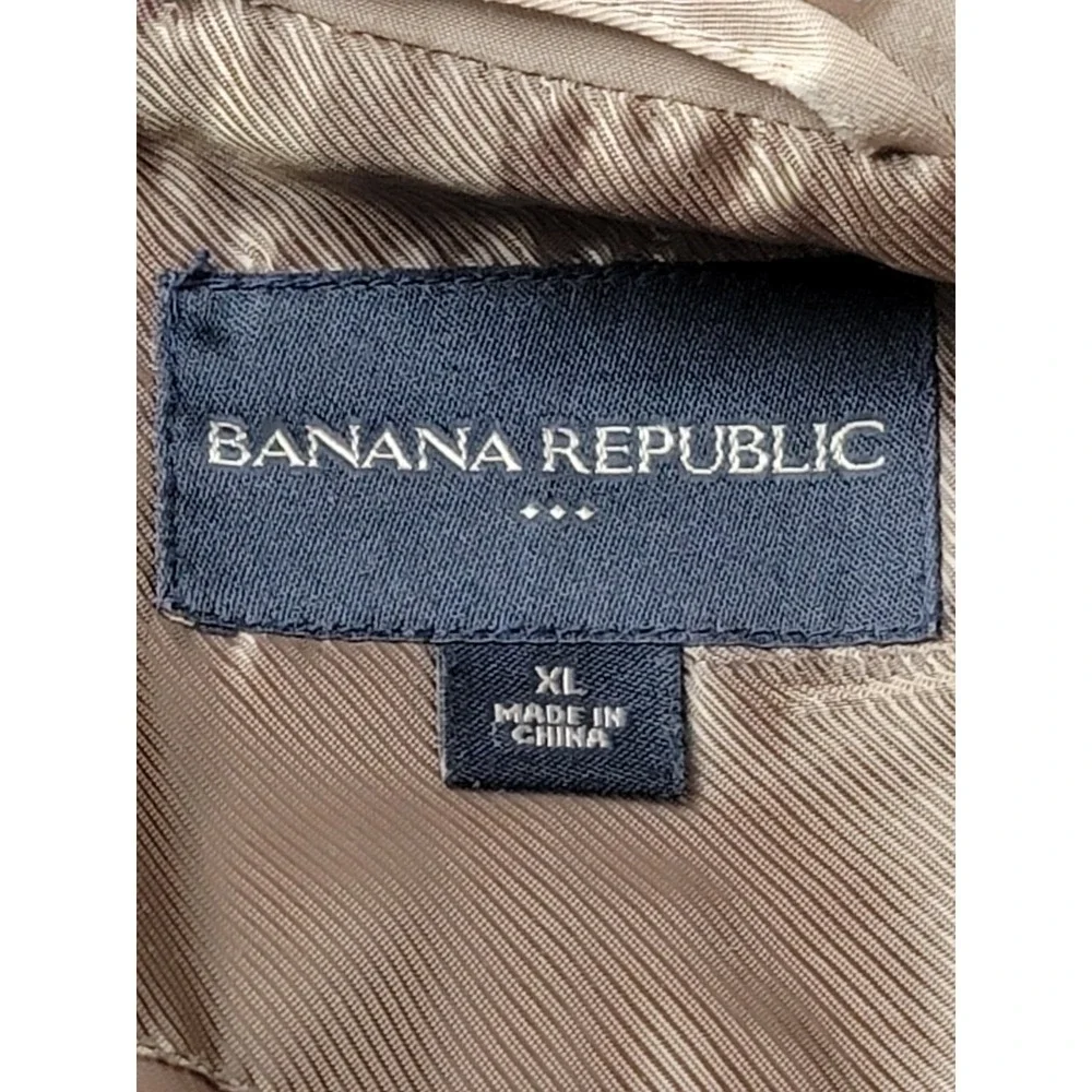 Banana‎ Republic Trench Coat Men's XL Beige Lined Vented Back Single Breasted