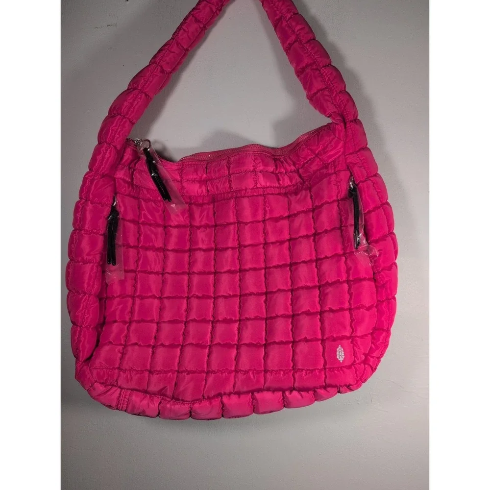 Free People Movement Quilted XL Carry-all Zip Closure Pink Shoulder Bag - NEW