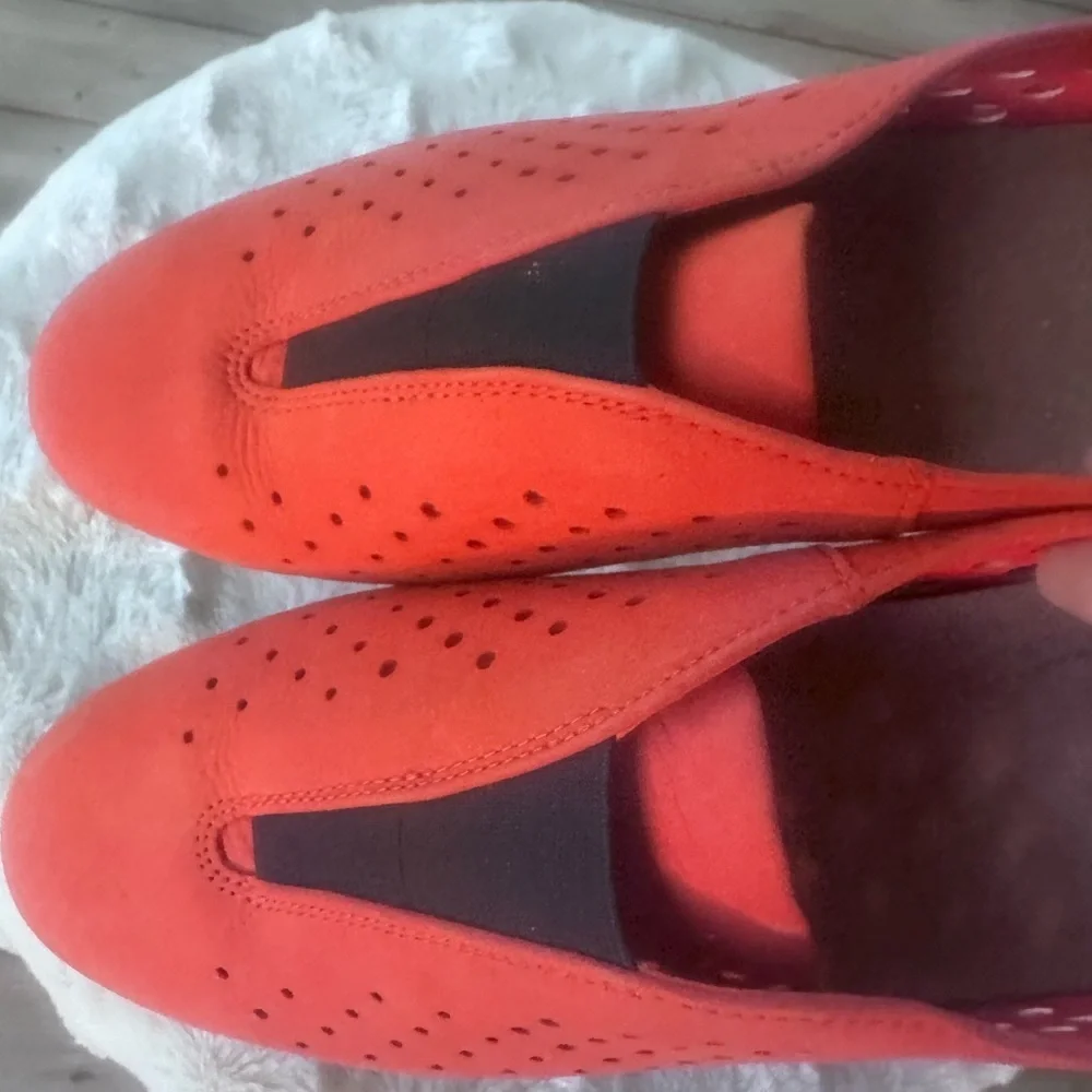 Clarks comfortable women