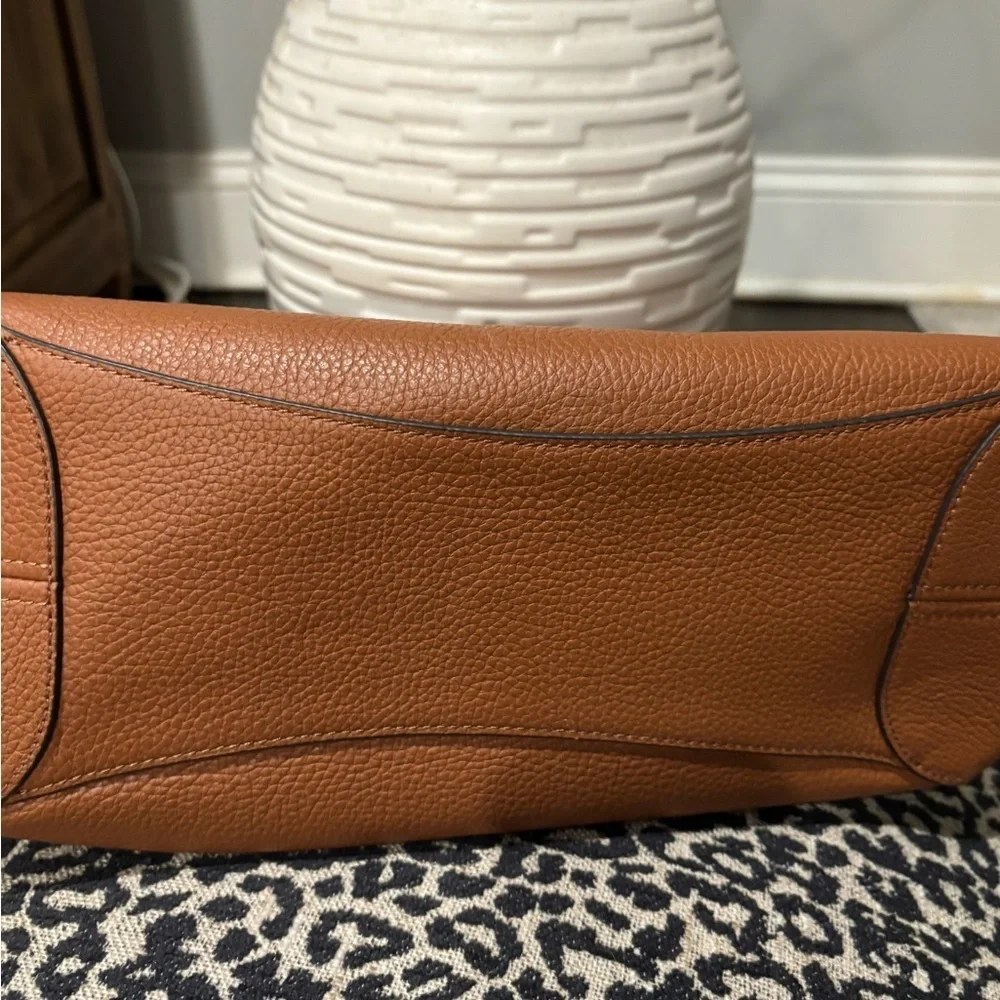 Like New ✨ Kate Spade / Leila Triple Compartment Shoulder Bag warm brown