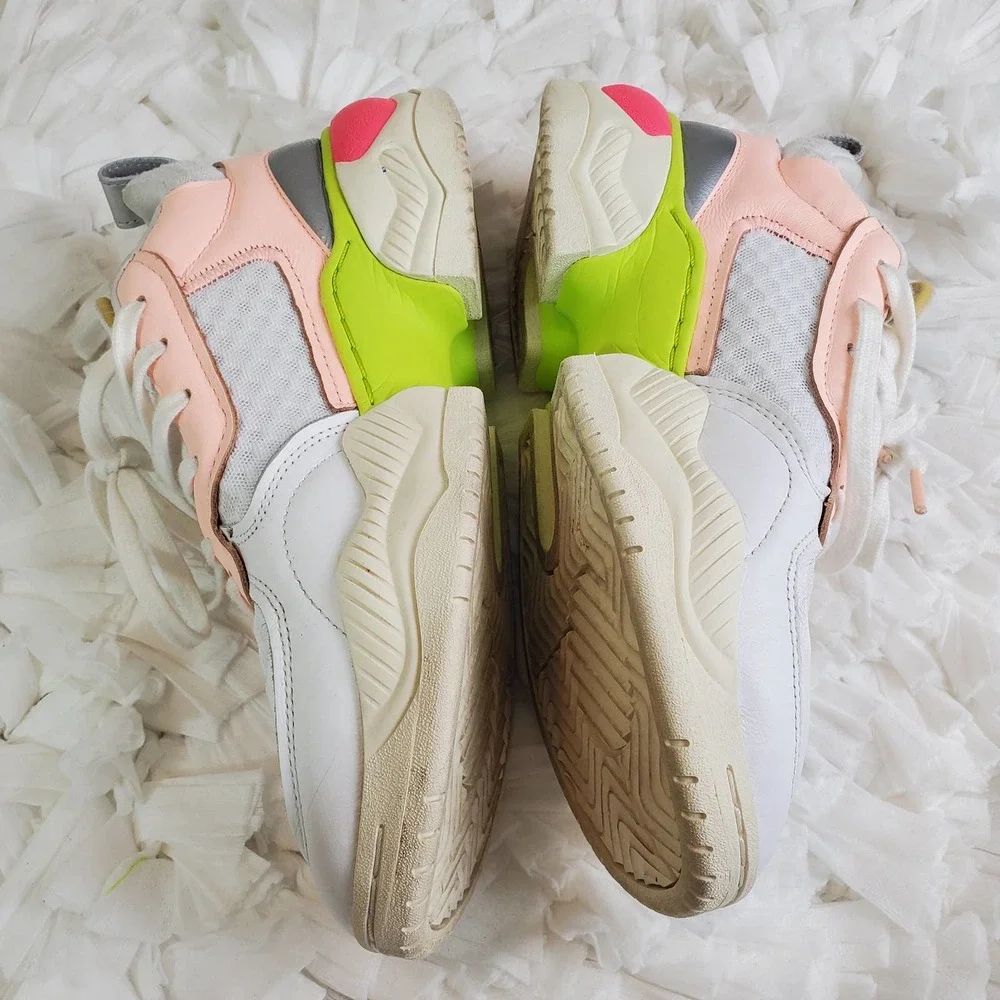 adidas Originals midsole heel