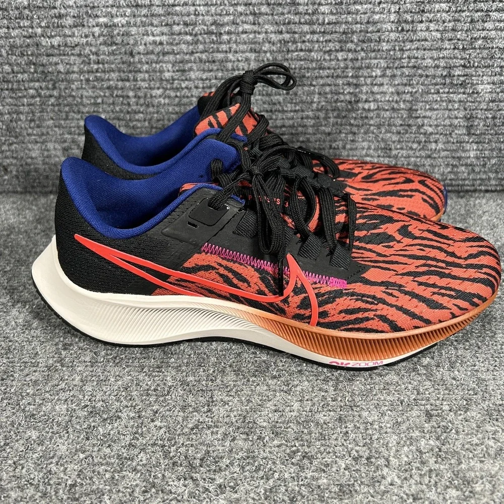 Nike Air Zoom Pegasus 38 Shoes‎ Womens Size 9 Running Tiger Print DQ7650-800