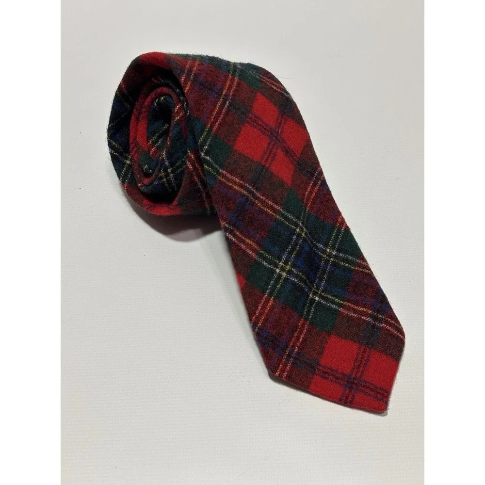 Pendleton Necktie Mens OS Red Tartan Plaid 100% Virgin Wool Traditional USA Made