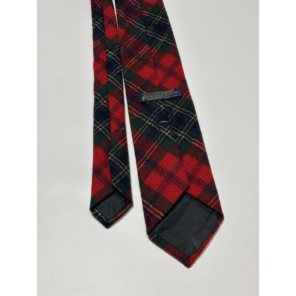 Pendleton Necktie Mens OS Red Tartan Plaid 100% Virgin Wool Traditional USA Made