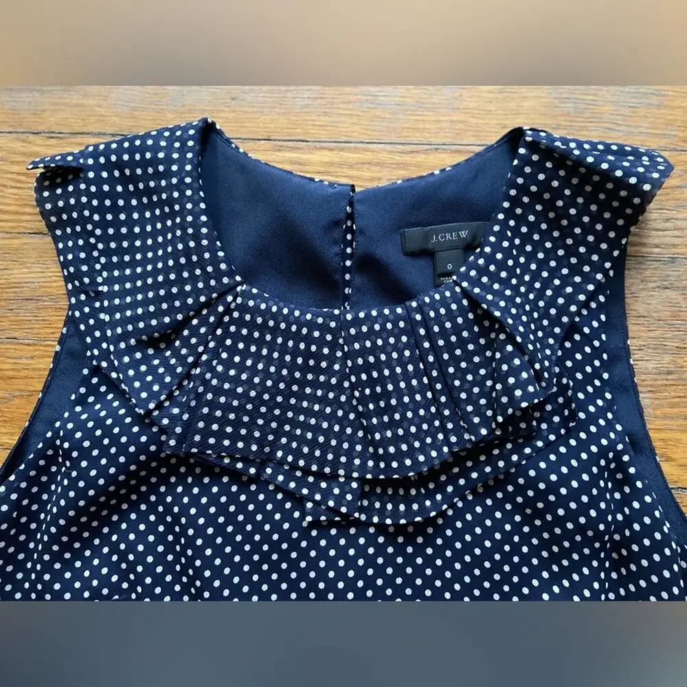 JCREW Navy Blue Polka Dotted Sleeveless Ruffle Collar Silk Blouse sz 0