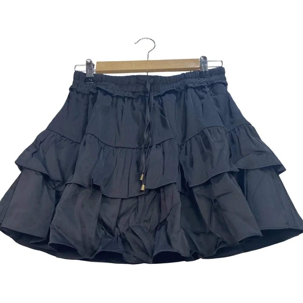 entro chic black
