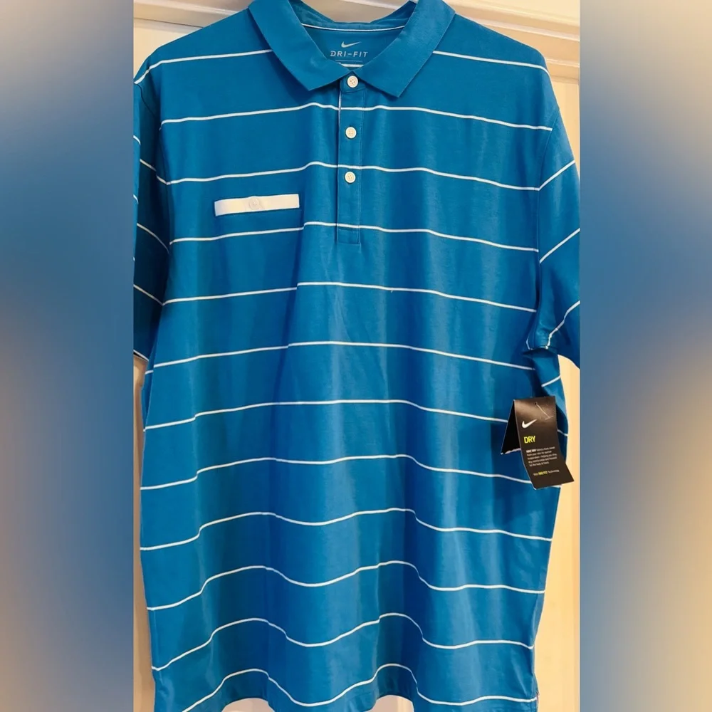 NWT Nike DriFit Blue &‎ White Standard Fit Men’s XL Short Sleeve Polo Shirt