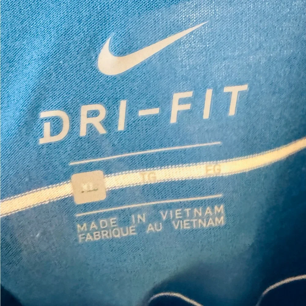 NWT Nike DriFit Blue &‎ White Standard Fit Men’s XL Short Sleeve Polo Shirt