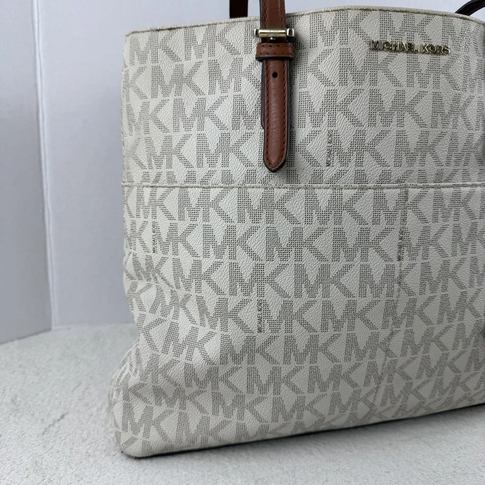 Michael Kors great pre